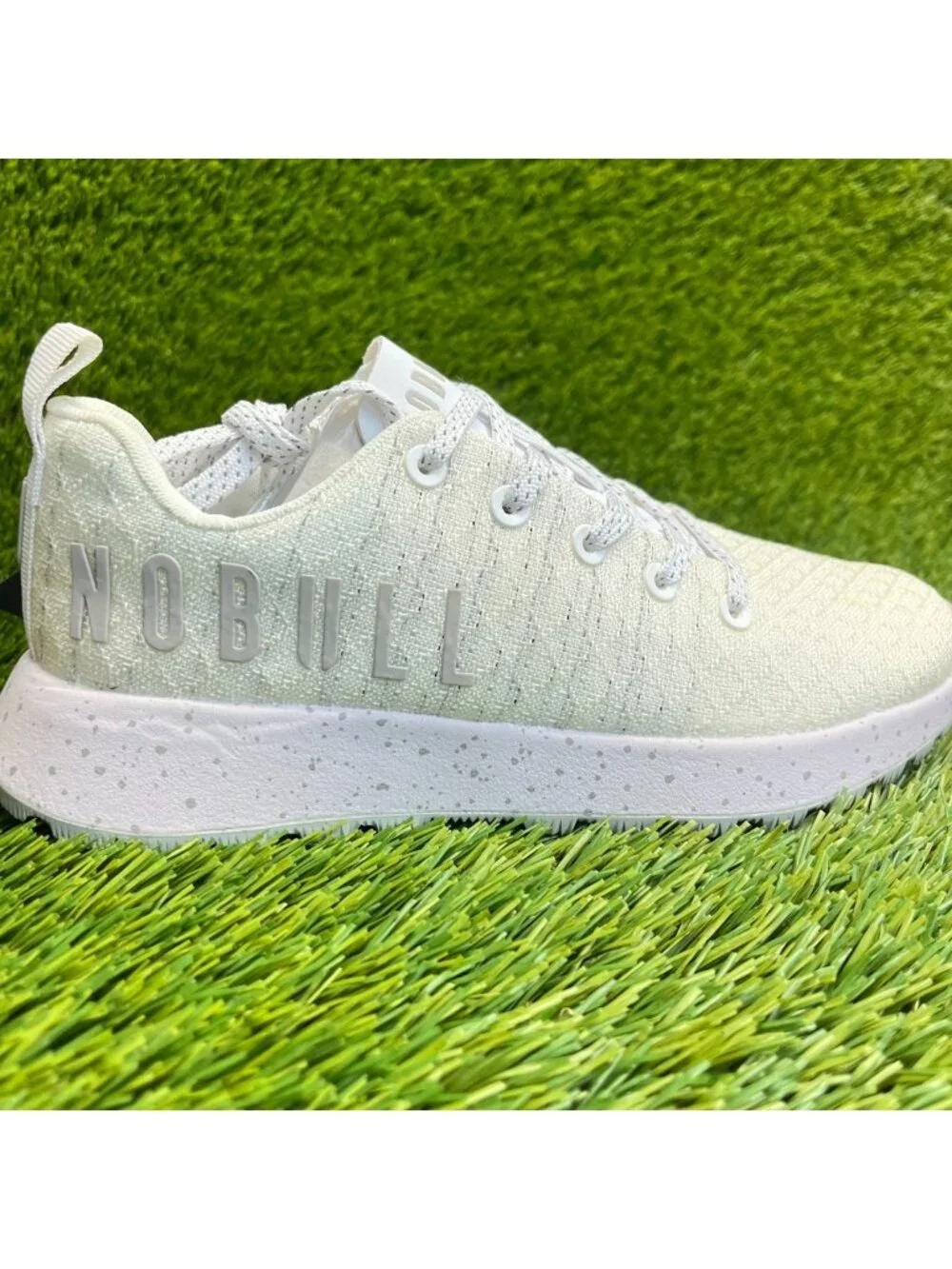 Nobull Matryx Womens Size 5 Beige White Athletic Workout Spikeless Golf Shoes